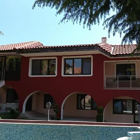 Affittacamere The Red House Kosharitsa